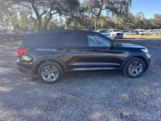 Ford Explorer 2023 XLT 4dr SUV