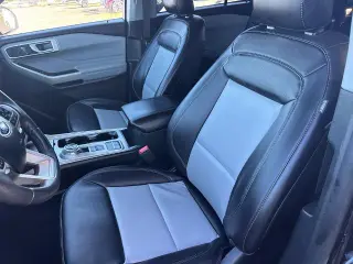 Ford Explorer 2023 XLT 4dr SUV