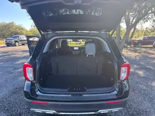Ford Explorer 2023 XLT 4dr SUV