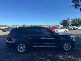 Ford Explorer 2023 XLT 4dr SUV