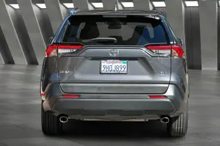 Toyota RAV4 2023 AWD XLE 4dr SUV