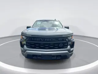 Chevrolet Silverado 1500 2023 4x4 Custom 4dr Crew Cab 5.8 ft. SB