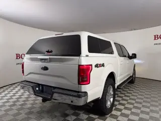 Ford F-150 2017 4x4 Lariat 4dr SuperCrew con cabina de 5.5 ft. SB