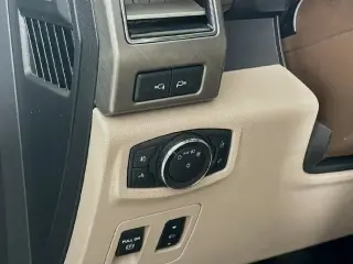 Ford F-150 2019 4x4 Limited 4dr SuperCrew 5.5 ft. SB