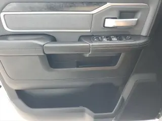 Ram 2500 2019 4x4 Big Horn cabina de tripulación de 4 puertas 6.3 pies SB Pickup