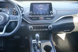 Nissan Altima 2022 2.5 SR 4dr Sedán
