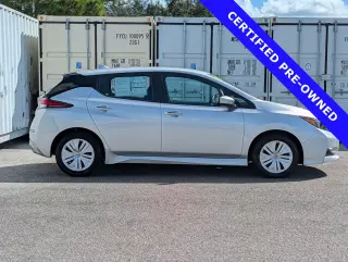 Nissan LEAF 2025 S Hatchback 4 puertas