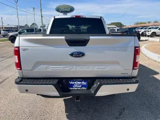 Ford F-150 2019 4x4 XL 4 puertas SuperCrew 5.5 pies caja larga