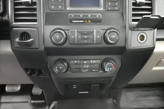 Ford F-150 2018 4x2 XL 2dr Cabina Regular 6.5 ft. SB