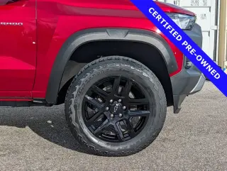 Chevrolet Colorado 2024 4x4 Trail Boss 4dr Crew Cab 5 ft. SB
