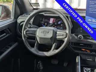 Chevrolet Colorado 2024 4x4 Trail Boss 4dr Crew Cab 5 ft. SB