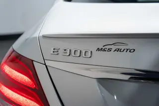 2019 Mercedes-Benz E 300