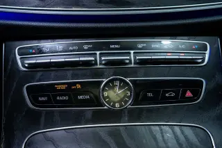 2019 Mercedes-Benz E 300