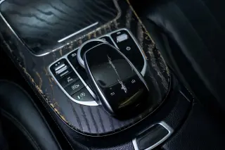 2019 Mercedes-Benz E 300