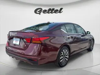 Nissan Altima 2025 2.5 SV 4 puertas Sedán