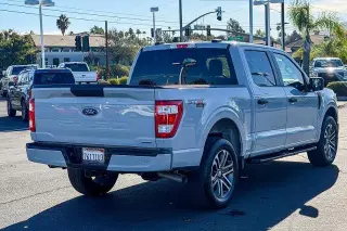 Ford F-150 2023 4x4 XL 4puertas SuperCrew 5.5 pies SB