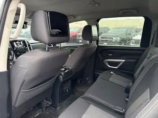 Nissan Titan 2021 4x4 SV 4dr Crew Cab 5.6 ft. SB