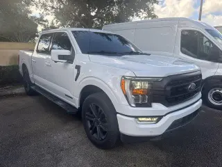 Ford F-150 2023 4x4 XLT 4 puertas SuperCrew 6.5 pies. SB