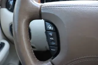 2005 Jaguar XJ
