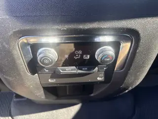 2022 GMC Yukon XL