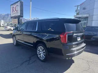 2022 GMC Yukon XL