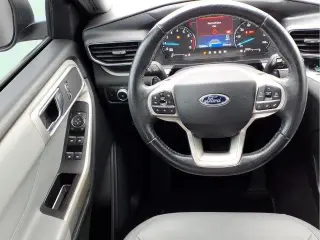 Ford Explorer 2021 AWD XLT SUV de 4 puertas