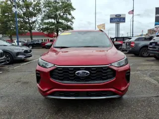 Ford Escape 2024 ST-Line 4x4 SUV