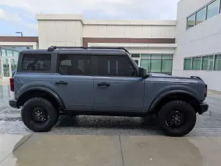 Ford Bronco 2023 4x4 Base Advanced 4dr SUV