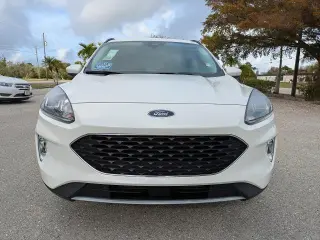 Ford Escape 2022 SEL SUV de 4 puertas