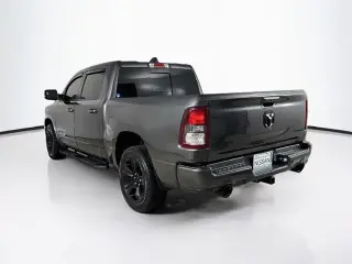 Ram 1500 2020 4x4 Big Horn 4dr Crew Cab 5.6 ft. SB Pickup