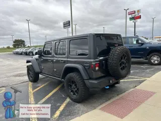 Jeep Wrangler 2024 4x4 Willys 4xe SUV de 4 puertas