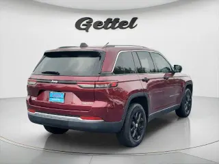 Jeep Grand Cherokee 2023 4x2 Limited SUV de 4 puertas