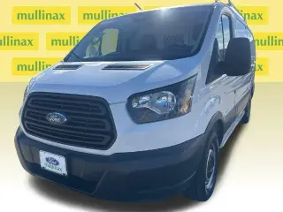 Furgón de carga Ford Transit 2018 150 3dr SWB techo bajo con puerta corrediza del lado del pasajero