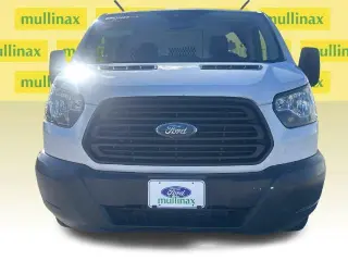 Furgón de carga Ford Transit 2018 150 3dr SWB techo bajo con puerta corrediza del lado del pasajero