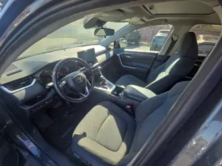 Toyota RAV4 2020 XLE 4x4 SUV