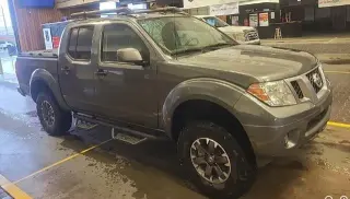 Nissan Frontier 2021 4x4 PRO-4X 4dr Crew Cab 5 ft. SB