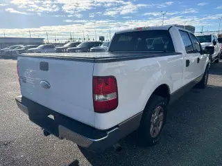 Ford F-150 2006 XLT 4dr SuperCrew Styleside 5.5 ft. SB