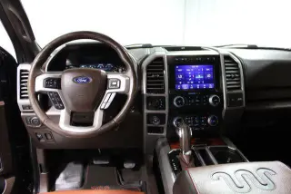 Ford F-150 2019 4x4 King Ranch 4dr SuperCrew 5.5 ft. SB