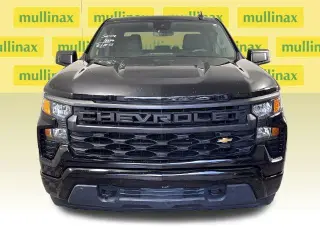 Chevrolet Silverado 1500 2022 4x2 Custom cabina de tripulación de 4 puertas 5.8 ft. SB