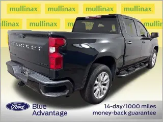 Chevrolet Silverado 1500 2022 4x2 Custom cabina de tripulación de 4 puertas 5.8 ft. SB