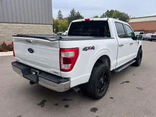 Ford F-150 2021 4x4 Lariat 4dr SuperCrew 5.5 ft. SB