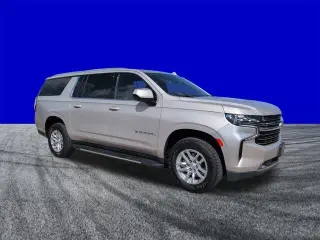 Chevrolet Suburban 2023 4x4 LT 4dr SUV