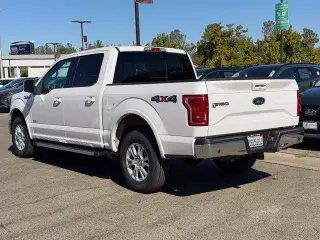 Ford F-150 2015 4x4 Lariat 4dr SuperCrew 5.5 ft. SB