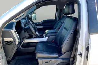 Ford F-250 Super Duty 2017 4x2 Lariat 4dr Crew Cab 6.8 ft. SB Pickup