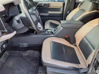 Ford Bronco 2023 4x4 Badlands Advanced SUV de 4 puertas