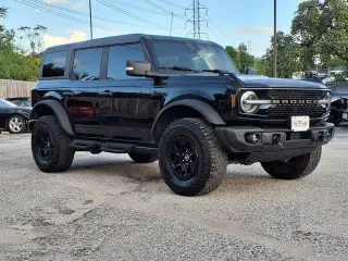 Ford Bronco 2023 4x4 Badlands Advanced SUV de 4 puertas