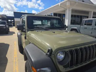 Jeep Wrangler 2025 4x4 Sport 2dr SUV