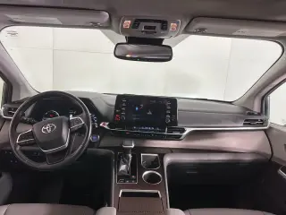 2021 Toyota Sienna