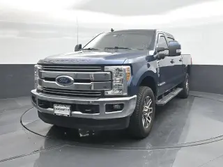 Ford F-250 Super Duty 2019 4x4 Lariat 4dr Crew Cab 6.8 ft. SB Pickup