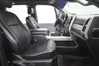 Ford F-250 Super Duty 2019 4x4 Lariat 4dr Crew Cab 6.8 ft. SB Pickup